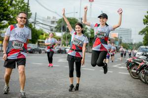 BIB: 6914, 6912, 8033
                            <button type="button" onclick="openModal(6054094)" class="btn btn-primary btn-sm float-right btn-popup" data-toggle="modal" data-target=".modal-high-quality">
                        <i class="fas fa-shopping-cart"></i> Add to Cart
                    </button>
                                            <button type="button" onclick="isThisMe(6054094, true)" class="btn btn-success btn-sm float-right btn-popup btn-isme hidden" data-toggle="tooltip" data-placement="bottom" title="นี่คือรูปของคุณใช่ไหม คลิกที่นี่เพื่อเอาเข้าอัลบั้ม">
                        <i class="fas fa-plus"></i> Add to album
                    </button>
                    <button type="button" onclick="isThisMe(6054094, false)" class="btn btn-warning btn-sm float-right btn-popup btn-isnotme hidden">
                        <i class="fas fa-ban"></i> Remove from album
                    </button>