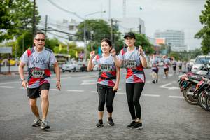 BIB: 6914, 6912, 8033
                            <button type="button" onclick="openModal(6054075)" class="btn btn-primary btn-sm float-right btn-popup" data-toggle="modal" data-target=".modal-high-quality">
                        <i class="fas fa-shopping-cart"></i> Add to Cart
                    </button>
                                            <button type="button" onclick="isThisMe(6054075, true)" class="btn btn-success btn-sm float-right btn-popup btn-isme hidden" data-toggle="tooltip" data-placement="bottom" title="นี่คือรูปของคุณใช่ไหม คลิกที่นี่เพื่อเอาเข้าอัลบั้ม">
                        <i class="fas fa-plus"></i> Add to album
                    </button>
                    <button type="button" onclick="isThisMe(6054075, false)" class="btn btn-warning btn-sm float-right btn-popup btn-isnotme hidden">
                        <i class="fas fa-ban"></i> Remove from album
                    </button>