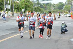 BIB: 6515
                            <button type="button" onclick="openModal(5949923)" class="btn btn-primary btn-sm float-right btn-popup" data-toggle="modal" data-target=".modal-high-quality">
                        <i class="fas fa-shopping-cart"></i> Add to Cart
                    </button>
                                            <button type="button" onclick="isThisMe(5949923, true)" class="btn btn-success btn-sm float-right btn-popup btn-isme hidden" data-toggle="tooltip" data-placement="bottom" title="นี่คือรูปของคุณใช่ไหม คลิกที่นี่เพื่อเอาเข้าอัลบั้ม">
                        <i class="fas fa-plus"></i> Add to album
                    </button>
                    <button type="button" onclick="isThisMe(5949923, false)" class="btn btn-warning btn-sm float-right btn-popup btn-isnotme hidden">
                        <i class="fas fa-ban"></i> Remove from album
                    </button>