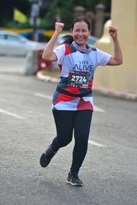 BIB: 2724, 123
                            <button type="button" onclick="openModal(6031588)" class="btn btn-primary btn-sm float-right btn-popup" data-toggle="modal" data-target=".modal-high-quality">
                        <i class="fas fa-shopping-cart"></i> Add to Cart
                    </button>
                                            <button type="button" onclick="isThisMe(6031588, true)" class="btn btn-success btn-sm float-right btn-popup btn-isme hidden" data-toggle="tooltip" data-placement="bottom" title="นี่คือรูปของคุณใช่ไหม คลิกที่นี่เพื่อเอาเข้าอัลบั้ม">
                        <i class="fas fa-plus"></i> Add to album
                    </button>
                    <button type="button" onclick="isThisMe(6031588, false)" class="btn btn-warning btn-sm float-right btn-popup btn-isnotme hidden">
                        <i class="fas fa-ban"></i> Remove from album
                    </button>