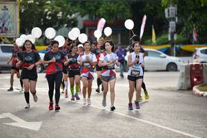 BIB: 4087, 2690, 2637
                            <button type="button" onclick="openModal(5946832)" class="btn btn-primary btn-sm float-right btn-popup" data-toggle="modal" data-target=".modal-high-quality">
                        <i class="fas fa-shopping-cart"></i> Add to Cart
                    </button>
                                            <button type="button" onclick="isThisMe(5946832, true)" class="btn btn-success btn-sm float-right btn-popup btn-isme hidden" data-toggle="tooltip" data-placement="bottom" title="นี่คือรูปของคุณใช่ไหม คลิกที่นี่เพื่อเอาเข้าอัลบั้ม">
                        <i class="fas fa-plus"></i> Add to album
                    </button>
                    <button type="button" onclick="isThisMe(5946832, false)" class="btn btn-warning btn-sm float-right btn-popup btn-isnotme hidden">
                        <i class="fas fa-ban"></i> Remove from album
                    </button>