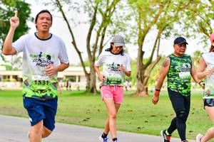 BIB: 1531
                            <button type="button" onclick="openModal(3718460)" class="btn btn-primary btn-sm float-right btn-popup" data-toggle="modal" data-target=".modal-high-quality">
                        <i class="fas fa-shopping-cart"></i> Add to Cart
                    </button>
                                            <button type="button" onclick="isThisMe(3718460, true)" class="btn btn-success btn-sm float-right btn-popup btn-isme hidden" data-toggle="tooltip" data-placement="bottom" title="นี่คือรูปของคุณใช่ไหม คลิกที่นี่เพื่อเอาเข้าอัลบั้ม">
                        <i class="fas fa-plus"></i> Add to album
                    </button>
                    <button type="button" onclick="isThisMe(3718460, false)" class="btn btn-warning btn-sm float-right btn-popup btn-isnotme hidden">
                        <i class="fas fa-ban"></i> Remove from album
                    </button>