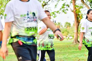 BIB: 
                            <button type="button" onclick="openModal(3721196)" class="btn btn-primary btn-sm float-right btn-popup" data-toggle="modal" data-target=".modal-high-quality">
                        <i class="fas fa-shopping-cart"></i> Add to Cart
                    </button>
                                            <button type="button" onclick="isThisMe(3721196, true)" class="btn btn-success btn-sm float-right btn-popup btn-isme hidden" data-toggle="tooltip" data-placement="bottom" title="นี่คือรูปของคุณใช่ไหม คลิกที่นี่เพื่อเอาเข้าอัลบั้ม">
                        <i class="fas fa-plus"></i> Add to album
                    </button>
                    <button type="button" onclick="isThisMe(3721196, false)" class="btn btn-warning btn-sm float-right btn-popup btn-isnotme hidden">
                        <i class="fas fa-ban"></i> Remove from album
                    </button>