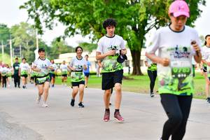 BIB: 
                            <button type="button" onclick="openModal(3720019)" class="btn btn-primary btn-sm float-right btn-popup" data-toggle="modal" data-target=".modal-high-quality">
                        <i class="fas fa-shopping-cart"></i> Add to Cart
                    </button>
                                            <button type="button" onclick="isThisMe(3720019, true)" class="btn btn-success btn-sm float-right btn-popup btn-isme hidden" data-toggle="tooltip" data-placement="bottom" title="นี่คือรูปของคุณใช่ไหม คลิกที่นี่เพื่อเอาเข้าอัลบั้ม">
                        <i class="fas fa-plus"></i> Add to album
                    </button>
                    <button type="button" onclick="isThisMe(3720019, false)" class="btn btn-warning btn-sm float-right btn-popup btn-isnotme hidden">
                        <i class="fas fa-ban"></i> Remove from album
                    </button>