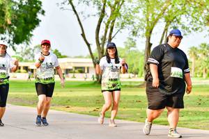 BIB: 
                            <button type="button" onclick="openModal(3722086)" class="btn btn-primary btn-sm float-right btn-popup" data-toggle="modal" data-target=".modal-high-quality">
                        <i class="fas fa-shopping-cart"></i> Add to Cart
                    </button>
                                            <button type="button" onclick="isThisMe(3722086, true)" class="btn btn-success btn-sm float-right btn-popup btn-isme hidden" data-toggle="tooltip" data-placement="bottom" title="นี่คือรูปของคุณใช่ไหม คลิกที่นี่เพื่อเอาเข้าอัลบั้ม">
                        <i class="fas fa-plus"></i> Add to album
                    </button>
                    <button type="button" onclick="isThisMe(3722086, false)" class="btn btn-warning btn-sm float-right btn-popup btn-isnotme hidden">
                        <i class="fas fa-ban"></i> Remove from album
                    </button>