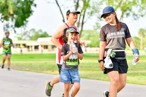 BIB: 686
                            <button type="button" onclick="openModal(3721889)" class="btn btn-primary btn-sm float-right btn-popup" data-toggle="modal" data-target=".modal-high-quality">
                        <i class="fas fa-shopping-cart"></i> Add to Cart
                    </button>
                                            <button type="button" onclick="isThisMe(3721889, true)" class="btn btn-success btn-sm float-right btn-popup btn-isme hidden" data-toggle="tooltip" data-placement="bottom" title="นี่คือรูปของคุณใช่ไหม คลิกที่นี่เพื่อเอาเข้าอัลบั้ม">
                        <i class="fas fa-plus"></i> Add to album
                    </button>
                    <button type="button" onclick="isThisMe(3721889, false)" class="btn btn-warning btn-sm float-right btn-popup btn-isnotme hidden">
                        <i class="fas fa-ban"></i> Remove from album
                    </button>