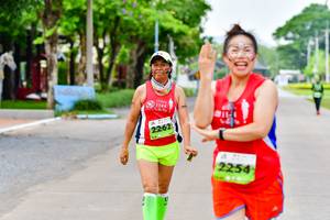 BIB: 2262, 2254
                            <button type="button" onclick="openModal(3722580)" class="btn btn-primary btn-sm float-right btn-popup" data-toggle="modal" data-target=".modal-high-quality">
                        <i class="fas fa-shopping-cart"></i> Add to Cart
                    </button>
                                            <button type="button" onclick="isThisMe(3722580, true)" class="btn btn-success btn-sm float-right btn-popup btn-isme hidden" data-toggle="tooltip" data-placement="bottom" title="นี่คือรูปของคุณใช่ไหม คลิกที่นี่เพื่อเอาเข้าอัลบั้ม">
                        <i class="fas fa-plus"></i> Add to album
                    </button>
                    <button type="button" onclick="isThisMe(3722580, false)" class="btn btn-warning btn-sm float-right btn-popup btn-isnotme hidden">
                        <i class="fas fa-ban"></i> Remove from album
                    </button>