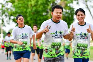 BIB: 9227
                            <button type="button" onclick="openModal(3719611)" class="btn btn-primary btn-sm float-right btn-popup" data-toggle="modal" data-target=".modal-high-quality">
                        <i class="fas fa-shopping-cart"></i> Add to Cart
                    </button>
                                            <button type="button" onclick="isThisMe(3719611, true)" class="btn btn-success btn-sm float-right btn-popup btn-isme hidden" data-toggle="tooltip" data-placement="bottom" title="นี่คือรูปของคุณใช่ไหม คลิกที่นี่เพื่อเอาเข้าอัลบั้ม">
                        <i class="fas fa-plus"></i> Add to album
                    </button>
                    <button type="button" onclick="isThisMe(3719611, false)" class="btn btn-warning btn-sm float-right btn-popup btn-isnotme hidden">
                        <i class="fas fa-ban"></i> Remove from album
                    </button>