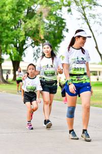 BIB: 
                            <button type="button" onclick="openModal(3721556)" class="btn btn-primary btn-sm float-right btn-popup" data-toggle="modal" data-target=".modal-high-quality">
                        <i class="fas fa-shopping-cart"></i> Add to Cart
                    </button>
                                            <button type="button" onclick="isThisMe(3721556, true)" class="btn btn-success btn-sm float-right btn-popup btn-isme hidden" data-toggle="tooltip" data-placement="bottom" title="นี่คือรูปของคุณใช่ไหม คลิกที่นี่เพื่อเอาเข้าอัลบั้ม">
                        <i class="fas fa-plus"></i> Add to album
                    </button>
                    <button type="button" onclick="isThisMe(3721556, false)" class="btn btn-warning btn-sm float-right btn-popup btn-isnotme hidden">
                        <i class="fas fa-ban"></i> Remove from album
                    </button>