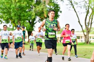 BIB: 1514, 1261
                            <button type="button" onclick="openModal(3721136)" class="btn btn-primary btn-sm float-right btn-popup" data-toggle="modal" data-target=".modal-high-quality">
                        <i class="fas fa-shopping-cart"></i> Add to Cart
                    </button>
                                            <button type="button" onclick="isThisMe(3721136, true)" class="btn btn-success btn-sm float-right btn-popup btn-isme hidden" data-toggle="tooltip" data-placement="bottom" title="นี่คือรูปของคุณใช่ไหม คลิกที่นี่เพื่อเอาเข้าอัลบั้ม">
                        <i class="fas fa-plus"></i> Add to album
                    </button>
                    <button type="button" onclick="isThisMe(3721136, false)" class="btn btn-warning btn-sm float-right btn-popup btn-isnotme hidden">
                        <i class="fas fa-ban"></i> Remove from album
                    </button>