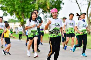 BIB: 
                            <button type="button" onclick="openModal(3720056)" class="btn btn-primary btn-sm float-right btn-popup" data-toggle="modal" data-target=".modal-high-quality">
                        <i class="fas fa-shopping-cart"></i> Add to Cart
                    </button>
                                            <button type="button" onclick="isThisMe(3720056, true)" class="btn btn-success btn-sm float-right btn-popup btn-isme hidden" data-toggle="tooltip" data-placement="bottom" title="นี่คือรูปของคุณใช่ไหม คลิกที่นี่เพื่อเอาเข้าอัลบั้ม">
                        <i class="fas fa-plus"></i> Add to album
                    </button>
                    <button type="button" onclick="isThisMe(3720056, false)" class="btn btn-warning btn-sm float-right btn-popup btn-isnotme hidden">
                        <i class="fas fa-ban"></i> Remove from album
                    </button>