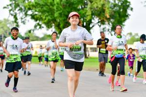 BIB: 
                            <button type="button" onclick="openModal(3719568)" class="btn btn-primary btn-sm float-right btn-popup" data-toggle="modal" data-target=".modal-high-quality">
                        <i class="fas fa-shopping-cart"></i> Add to Cart
                    </button>
                                            <button type="button" onclick="isThisMe(3719568, true)" class="btn btn-success btn-sm float-right btn-popup btn-isme hidden" data-toggle="tooltip" data-placement="bottom" title="นี่คือรูปของคุณใช่ไหม คลิกที่นี่เพื่อเอาเข้าอัลบั้ม">
                        <i class="fas fa-plus"></i> Add to album
                    </button>
                    <button type="button" onclick="isThisMe(3719568, false)" class="btn btn-warning btn-sm float-right btn-popup btn-isnotme hidden">
                        <i class="fas fa-ban"></i> Remove from album
                    </button>