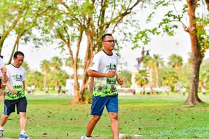 BIB: 
                            <button type="button" onclick="openModal(3718517)" class="btn btn-primary btn-sm float-right btn-popup" data-toggle="modal" data-target=".modal-high-quality">
                        <i class="fas fa-shopping-cart"></i> Add to Cart
                    </button>
                                            <button type="button" onclick="isThisMe(3718517, true)" class="btn btn-success btn-sm float-right btn-popup btn-isme hidden" data-toggle="tooltip" data-placement="bottom" title="นี่คือรูปของคุณใช่ไหม คลิกที่นี่เพื่อเอาเข้าอัลบั้ม">
                        <i class="fas fa-plus"></i> Add to album
                    </button>
                    <button type="button" onclick="isThisMe(3718517, false)" class="btn btn-warning btn-sm float-right btn-popup btn-isnotme hidden">
                        <i class="fas fa-ban"></i> Remove from album
                    </button>