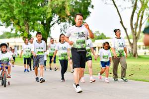 BIB: 
                            <button type="button" onclick="openModal(3721162)" class="btn btn-primary btn-sm float-right btn-popup" data-toggle="modal" data-target=".modal-high-quality">
                        <i class="fas fa-shopping-cart"></i> Add to Cart
                    </button>
                                            <button type="button" onclick="isThisMe(3721162, true)" class="btn btn-success btn-sm float-right btn-popup btn-isme hidden" data-toggle="tooltip" data-placement="bottom" title="นี่คือรูปของคุณใช่ไหม คลิกที่นี่เพื่อเอาเข้าอัลบั้ม">
                        <i class="fas fa-plus"></i> Add to album
                    </button>
                    <button type="button" onclick="isThisMe(3721162, false)" class="btn btn-warning btn-sm float-right btn-popup btn-isnotme hidden">
                        <i class="fas fa-ban"></i> Remove from album
                    </button>