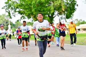 BIB: 
                            <button type="button" onclick="openModal(3720537)" class="btn btn-primary btn-sm float-right btn-popup" data-toggle="modal" data-target=".modal-high-quality">
                        <i class="fas fa-shopping-cart"></i> Add to Cart
                    </button>
                                            <button type="button" onclick="isThisMe(3720537, true)" class="btn btn-success btn-sm float-right btn-popup btn-isme hidden" data-toggle="tooltip" data-placement="bottom" title="นี่คือรูปของคุณใช่ไหม คลิกที่นี่เพื่อเอาเข้าอัลบั้ม">
                        <i class="fas fa-plus"></i> Add to album
                    </button>
                    <button type="button" onclick="isThisMe(3720537, false)" class="btn btn-warning btn-sm float-right btn-popup btn-isnotme hidden">
                        <i class="fas fa-ban"></i> Remove from album
                    </button>