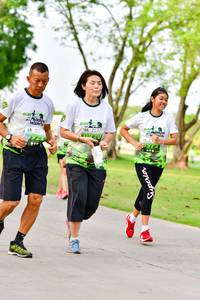 BIB: 
                            <button type="button" onclick="openModal(3720203)" class="btn btn-primary btn-sm float-right btn-popup" data-toggle="modal" data-target=".modal-high-quality">
                        <i class="fas fa-shopping-cart"></i> Add to Cart
                    </button>
                                            <button type="button" onclick="isThisMe(3720203, true)" class="btn btn-success btn-sm float-right btn-popup btn-isme hidden" data-toggle="tooltip" data-placement="bottom" title="นี่คือรูปของคุณใช่ไหม คลิกที่นี่เพื่อเอาเข้าอัลบั้ม">
                        <i class="fas fa-plus"></i> Add to album
                    </button>
                    <button type="button" onclick="isThisMe(3720203, false)" class="btn btn-warning btn-sm float-right btn-popup btn-isnotme hidden">
                        <i class="fas fa-ban"></i> Remove from album
                    </button>