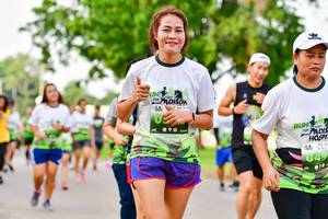 BIB: 
                            <button type="button" onclick="openModal(3719682)" class="btn btn-primary btn-sm float-right btn-popup" data-toggle="modal" data-target=".modal-high-quality">
                        <i class="fas fa-shopping-cart"></i> Add to Cart
                    </button>
                                            <button type="button" onclick="isThisMe(3719682, true)" class="btn btn-success btn-sm float-right btn-popup btn-isme hidden" data-toggle="tooltip" data-placement="bottom" title="นี่คือรูปของคุณใช่ไหม คลิกที่นี่เพื่อเอาเข้าอัลบั้ม">
                        <i class="fas fa-plus"></i> Add to album
                    </button>
                    <button type="button" onclick="isThisMe(3719682, false)" class="btn btn-warning btn-sm float-right btn-popup btn-isnotme hidden">
                        <i class="fas fa-ban"></i> Remove from album
                    </button>