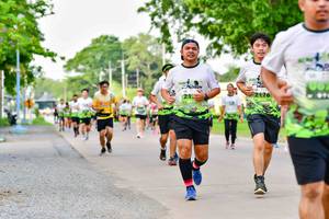 BIB: 
                            <button type="button" onclick="openModal(3719539)" class="btn btn-primary btn-sm float-right btn-popup" data-toggle="modal" data-target=".modal-high-quality">
                        <i class="fas fa-shopping-cart"></i> Add to Cart
                    </button>
                                            <button type="button" onclick="isThisMe(3719539, true)" class="btn btn-success btn-sm float-right btn-popup btn-isme hidden" data-toggle="tooltip" data-placement="bottom" title="นี่คือรูปของคุณใช่ไหม คลิกที่นี่เพื่อเอาเข้าอัลบั้ม">
                        <i class="fas fa-plus"></i> Add to album
                    </button>
                    <button type="button" onclick="isThisMe(3719539, false)" class="btn btn-warning btn-sm float-right btn-popup btn-isnotme hidden">
                        <i class="fas fa-ban"></i> Remove from album
                    </button>