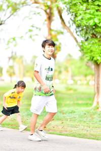 BIB: 
                            <button type="button" onclick="openModal(3720589)" class="btn btn-primary btn-sm float-right btn-popup" data-toggle="modal" data-target=".modal-high-quality">
                        <i class="fas fa-shopping-cart"></i> Add to Cart
                    </button>
                                            <button type="button" onclick="isThisMe(3720589, true)" class="btn btn-success btn-sm float-right btn-popup btn-isme hidden" data-toggle="tooltip" data-placement="bottom" title="นี่คือรูปของคุณใช่ไหม คลิกที่นี่เพื่อเอาเข้าอัลบั้ม">
                        <i class="fas fa-plus"></i> Add to album
                    </button>
                    <button type="button" onclick="isThisMe(3720589, false)" class="btn btn-warning btn-sm float-right btn-popup btn-isnotme hidden">
                        <i class="fas fa-ban"></i> Remove from album
                    </button>