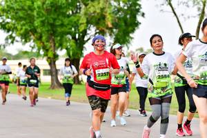 BIB: 225, 2584
                            <button type="button" onclick="openModal(3719973)" class="btn btn-primary btn-sm float-right btn-popup" data-toggle="modal" data-target=".modal-high-quality">
                        <i class="fas fa-shopping-cart"></i> Add to Cart
                    </button>
                                            <button type="button" onclick="isThisMe(3719973, true)" class="btn btn-success btn-sm float-right btn-popup btn-isme hidden" data-toggle="tooltip" data-placement="bottom" title="นี่คือรูปของคุณใช่ไหม คลิกที่นี่เพื่อเอาเข้าอัลบั้ม">
                        <i class="fas fa-plus"></i> Add to album
                    </button>
                    <button type="button" onclick="isThisMe(3719973, false)" class="btn btn-warning btn-sm float-right btn-popup btn-isnotme hidden">
                        <i class="fas fa-ban"></i> Remove from album
                    </button>