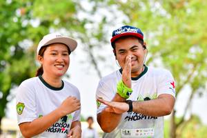 BIB: 
                            <button type="button" onclick="openModal(3720486)" class="btn btn-primary btn-sm float-right btn-popup" data-toggle="modal" data-target=".modal-high-quality">
                        <i class="fas fa-shopping-cart"></i> Add to Cart
                    </button>
                                            <button type="button" onclick="isThisMe(3720486, true)" class="btn btn-success btn-sm float-right btn-popup btn-isme hidden" data-toggle="tooltip" data-placement="bottom" title="นี่คือรูปของคุณใช่ไหม คลิกที่นี่เพื่อเอาเข้าอัลบั้ม">
                        <i class="fas fa-plus"></i> Add to album
                    </button>
                    <button type="button" onclick="isThisMe(3720486, false)" class="btn btn-warning btn-sm float-right btn-popup btn-isnotme hidden">
                        <i class="fas fa-ban"></i> Remove from album
                    </button>