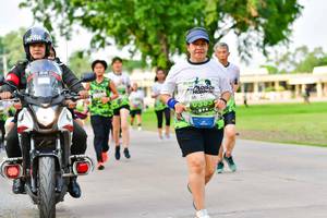 BIB: 
                            <button type="button" onclick="openModal(3719792)" class="btn btn-primary btn-sm float-right btn-popup" data-toggle="modal" data-target=".modal-high-quality">
                        <i class="fas fa-shopping-cart"></i> Add to Cart
                    </button>
                                            <button type="button" onclick="isThisMe(3719792, true)" class="btn btn-success btn-sm float-right btn-popup btn-isme hidden" data-toggle="tooltip" data-placement="bottom" title="นี่คือรูปของคุณใช่ไหม คลิกที่นี่เพื่อเอาเข้าอัลบั้ม">
                        <i class="fas fa-plus"></i> Add to album
                    </button>
                    <button type="button" onclick="isThisMe(3719792, false)" class="btn btn-warning btn-sm float-right btn-popup btn-isnotme hidden">
                        <i class="fas fa-ban"></i> Remove from album
                    </button>