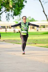 BIB: 1912
                            <button type="button" onclick="openModal(3718234)" class="btn btn-primary btn-sm float-right btn-popup" data-toggle="modal" data-target=".modal-high-quality">
                        <i class="fas fa-shopping-cart"></i> Add to Cart
                    </button>
                                            <button type="button" onclick="isThisMe(3718234, true)" class="btn btn-success btn-sm float-right btn-popup btn-isme hidden" data-toggle="tooltip" data-placement="bottom" title="นี่คือรูปของคุณใช่ไหม คลิกที่นี่เพื่อเอาเข้าอัลบั้ม">
                        <i class="fas fa-plus"></i> Add to album
                    </button>
                    <button type="button" onclick="isThisMe(3718234, false)" class="btn btn-warning btn-sm float-right btn-popup btn-isnotme hidden">
                        <i class="fas fa-ban"></i> Remove from album
                    </button>