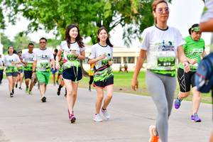 BIB: 
                            <button type="button" onclick="openModal(3720611)" class="btn btn-primary btn-sm float-right btn-popup" data-toggle="modal" data-target=".modal-high-quality">
                        <i class="fas fa-shopping-cart"></i> Add to Cart
                    </button>
                                            <button type="button" onclick="isThisMe(3720611, true)" class="btn btn-success btn-sm float-right btn-popup btn-isme hidden" data-toggle="tooltip" data-placement="bottom" title="นี่คือรูปของคุณใช่ไหม คลิกที่นี่เพื่อเอาเข้าอัลบั้ม">
                        <i class="fas fa-plus"></i> Add to album
                    </button>
                    <button type="button" onclick="isThisMe(3720611, false)" class="btn btn-warning btn-sm float-right btn-popup btn-isnotme hidden">
                        <i class="fas fa-ban"></i> Remove from album
                    </button>