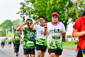 BIB: 9300, 1951
                            <button type="button" onclick="openModal(3719844)" class="btn btn-primary btn-sm float-right btn-popup" data-toggle="modal" data-target=".modal-high-quality">
                        <i class="fas fa-shopping-cart"></i> Add to Cart
                    </button>
                                            <button type="button" onclick="isThisMe(3719844, true)" class="btn btn-success btn-sm float-right btn-popup btn-isme hidden" data-toggle="tooltip" data-placement="bottom" title="นี่คือรูปของคุณใช่ไหม คลิกที่นี่เพื่อเอาเข้าอัลบั้ม">
                        <i class="fas fa-plus"></i> Add to album
                    </button>
                    <button type="button" onclick="isThisMe(3719844, false)" class="btn btn-warning btn-sm float-right btn-popup btn-isnotme hidden">
                        <i class="fas fa-ban"></i> Remove from album
                    </button>