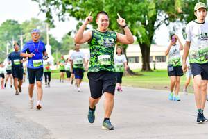 BIB: 
                            <button type="button" onclick="openModal(3721513)" class="btn btn-primary btn-sm float-right btn-popup" data-toggle="modal" data-target=".modal-high-quality">
                        <i class="fas fa-shopping-cart"></i> Add to Cart
                    </button>
                                            <button type="button" onclick="isThisMe(3721513, true)" class="btn btn-success btn-sm float-right btn-popup btn-isme hidden" data-toggle="tooltip" data-placement="bottom" title="นี่คือรูปของคุณใช่ไหม คลิกที่นี่เพื่อเอาเข้าอัลบั้ม">
                        <i class="fas fa-plus"></i> Add to album
                    </button>
                    <button type="button" onclick="isThisMe(3721513, false)" class="btn btn-warning btn-sm float-right btn-popup btn-isnotme hidden">
                        <i class="fas fa-ban"></i> Remove from album
                    </button>