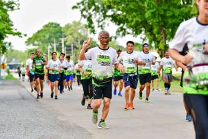 BIB: 
                            <button type="button" onclick="openModal(3718852)" class="btn btn-primary btn-sm float-right btn-popup" data-toggle="modal" data-target=".modal-high-quality">
                        <i class="fas fa-shopping-cart"></i> Add to Cart
                    </button>
                                            <button type="button" onclick="isThisMe(3718852, true)" class="btn btn-success btn-sm float-right btn-popup btn-isme hidden" data-toggle="tooltip" data-placement="bottom" title="นี่คือรูปของคุณใช่ไหม คลิกที่นี่เพื่อเอาเข้าอัลบั้ม">
                        <i class="fas fa-plus"></i> Add to album
                    </button>
                    <button type="button" onclick="isThisMe(3718852, false)" class="btn btn-warning btn-sm float-right btn-popup btn-isnotme hidden">
                        <i class="fas fa-ban"></i> Remove from album
                    </button>