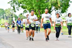 BIB: 
                            <button type="button" onclick="openModal(3721849)" class="btn btn-primary btn-sm float-right btn-popup" data-toggle="modal" data-target=".modal-high-quality">
                        <i class="fas fa-shopping-cart"></i> Add to Cart
                    </button>
                                            <button type="button" onclick="isThisMe(3721849, true)" class="btn btn-success btn-sm float-right btn-popup btn-isme hidden" data-toggle="tooltip" data-placement="bottom" title="นี่คือรูปของคุณใช่ไหม คลิกที่นี่เพื่อเอาเข้าอัลบั้ม">
                        <i class="fas fa-plus"></i> Add to album
                    </button>
                    <button type="button" onclick="isThisMe(3721849, false)" class="btn btn-warning btn-sm float-right btn-popup btn-isnotme hidden">
                        <i class="fas fa-ban"></i> Remove from album
                    </button>