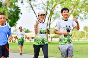 BIB: 
                            <button type="button" onclick="openModal(3719517)" class="btn btn-primary btn-sm float-right btn-popup" data-toggle="modal" data-target=".modal-high-quality">
                        <i class="fas fa-shopping-cart"></i> Add to Cart
                    </button>
                                            <button type="button" onclick="isThisMe(3719517, true)" class="btn btn-success btn-sm float-right btn-popup btn-isme hidden" data-toggle="tooltip" data-placement="bottom" title="นี่คือรูปของคุณใช่ไหม คลิกที่นี่เพื่อเอาเข้าอัลบั้ม">
                        <i class="fas fa-plus"></i> Add to album
                    </button>
                    <button type="button" onclick="isThisMe(3719517, false)" class="btn btn-warning btn-sm float-right btn-popup btn-isnotme hidden">
                        <i class="fas fa-ban"></i> Remove from album
                    </button>