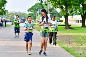 BIB: 16561
                            <button type="button" onclick="openModal(3722474)" class="btn btn-primary btn-sm float-right btn-popup" data-toggle="modal" data-target=".modal-high-quality">
                        <i class="fas fa-shopping-cart"></i> Add to Cart
                    </button>
                                            <button type="button" onclick="isThisMe(3722474, true)" class="btn btn-success btn-sm float-right btn-popup btn-isme hidden" data-toggle="tooltip" data-placement="bottom" title="นี่คือรูปของคุณใช่ไหม คลิกที่นี่เพื่อเอาเข้าอัลบั้ม">
                        <i class="fas fa-plus"></i> Add to album
                    </button>
                    <button type="button" onclick="isThisMe(3722474, false)" class="btn btn-warning btn-sm float-right btn-popup btn-isnotme hidden">
                        <i class="fas fa-ban"></i> Remove from album
                    </button>