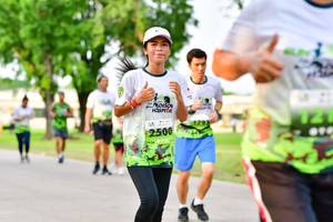 BIB: 2500
                            <button type="button" onclick="openModal(3721263)" class="btn btn-primary btn-sm float-right btn-popup" data-toggle="modal" data-target=".modal-high-quality">
                        <i class="fas fa-shopping-cart"></i> Add to Cart
                    </button>
                                            <button type="button" onclick="isThisMe(3721263, true)" class="btn btn-success btn-sm float-right btn-popup btn-isme hidden" data-toggle="tooltip" data-placement="bottom" title="นี่คือรูปของคุณใช่ไหม คลิกที่นี่เพื่อเอาเข้าอัลบั้ม">
                        <i class="fas fa-plus"></i> Add to album
                    </button>
                    <button type="button" onclick="isThisMe(3721263, false)" class="btn btn-warning btn-sm float-right btn-popup btn-isnotme hidden">
                        <i class="fas fa-ban"></i> Remove from album
                    </button>