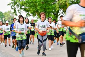 BIB: 
                            <button type="button" onclick="openModal(3719668)" class="btn btn-primary btn-sm float-right btn-popup" data-toggle="modal" data-target=".modal-high-quality">
                        <i class="fas fa-shopping-cart"></i> Add to Cart
                    </button>
                                            <button type="button" onclick="isThisMe(3719668, true)" class="btn btn-success btn-sm float-right btn-popup btn-isme hidden" data-toggle="tooltip" data-placement="bottom" title="นี่คือรูปของคุณใช่ไหม คลิกที่นี่เพื่อเอาเข้าอัลบั้ม">
                        <i class="fas fa-plus"></i> Add to album
                    </button>
                    <button type="button" onclick="isThisMe(3719668, false)" class="btn btn-warning btn-sm float-right btn-popup btn-isnotme hidden">
                        <i class="fas fa-ban"></i> Remove from album
                    </button>