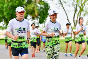 BIB: 
                            <button type="button" onclick="openModal(3718839)" class="btn btn-primary btn-sm float-right btn-popup" data-toggle="modal" data-target=".modal-high-quality">
                        <i class="fas fa-shopping-cart"></i> Add to Cart
                    </button>
                                            <button type="button" onclick="isThisMe(3718839, true)" class="btn btn-success btn-sm float-right btn-popup btn-isme hidden" data-toggle="tooltip" data-placement="bottom" title="นี่คือรูปของคุณใช่ไหม คลิกที่นี่เพื่อเอาเข้าอัลบั้ม">
                        <i class="fas fa-plus"></i> Add to album
                    </button>
                    <button type="button" onclick="isThisMe(3718839, false)" class="btn btn-warning btn-sm float-right btn-popup btn-isnotme hidden">
                        <i class="fas fa-ban"></i> Remove from album
                    </button>