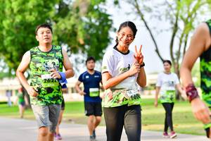 BIB: 2621
                            <button type="button" onclick="openModal(3722261)" class="btn btn-primary btn-sm float-right btn-popup" data-toggle="modal" data-target=".modal-high-quality">
                        <i class="fas fa-shopping-cart"></i> Add to Cart
                    </button>
                                            <button type="button" onclick="isThisMe(3722261, true)" class="btn btn-success btn-sm float-right btn-popup btn-isme hidden" data-toggle="tooltip" data-placement="bottom" title="นี่คือรูปของคุณใช่ไหม คลิกที่นี่เพื่อเอาเข้าอัลบั้ม">
                        <i class="fas fa-plus"></i> Add to album
                    </button>
                    <button type="button" onclick="isThisMe(3722261, false)" class="btn btn-warning btn-sm float-right btn-popup btn-isnotme hidden">
                        <i class="fas fa-ban"></i> Remove from album
                    </button>