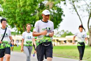 BIB: 
                            <button type="button" onclick="openModal(3720606)" class="btn btn-primary btn-sm float-right btn-popup" data-toggle="modal" data-target=".modal-high-quality">
                        <i class="fas fa-shopping-cart"></i> Add to Cart
                    </button>
                                            <button type="button" onclick="isThisMe(3720606, true)" class="btn btn-success btn-sm float-right btn-popup btn-isme hidden" data-toggle="tooltip" data-placement="bottom" title="นี่คือรูปของคุณใช่ไหม คลิกที่นี่เพื่อเอาเข้าอัลบั้ม">
                        <i class="fas fa-plus"></i> Add to album
                    </button>
                    <button type="button" onclick="isThisMe(3720606, false)" class="btn btn-warning btn-sm float-right btn-popup btn-isnotme hidden">
                        <i class="fas fa-ban"></i> Remove from album
                    </button>