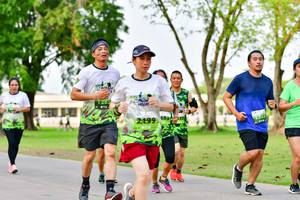 BIB: 2199
                            <button type="button" onclick="openModal(3718405)" class="btn btn-primary btn-sm float-right btn-popup" data-toggle="modal" data-target=".modal-high-quality">
                        <i class="fas fa-shopping-cart"></i> Add to Cart
                    </button>
                                            <button type="button" onclick="isThisMe(3718405, true)" class="btn btn-success btn-sm float-right btn-popup btn-isme hidden" data-toggle="tooltip" data-placement="bottom" title="นี่คือรูปของคุณใช่ไหม คลิกที่นี่เพื่อเอาเข้าอัลบั้ม">
                        <i class="fas fa-plus"></i> Add to album
                    </button>
                    <button type="button" onclick="isThisMe(3718405, false)" class="btn btn-warning btn-sm float-right btn-popup btn-isnotme hidden">
                        <i class="fas fa-ban"></i> Remove from album
                    </button>