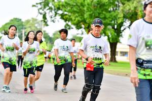 BIB: 544
                            <button type="button" onclick="openModal(3721413)" class="btn btn-primary btn-sm float-right btn-popup" data-toggle="modal" data-target=".modal-high-quality">
                        <i class="fas fa-shopping-cart"></i> Add to Cart
                    </button>
                                            <button type="button" onclick="isThisMe(3721413, true)" class="btn btn-success btn-sm float-right btn-popup btn-isme hidden" data-toggle="tooltip" data-placement="bottom" title="นี่คือรูปของคุณใช่ไหม คลิกที่นี่เพื่อเอาเข้าอัลบั้ม">
                        <i class="fas fa-plus"></i> Add to album
                    </button>
                    <button type="button" onclick="isThisMe(3721413, false)" class="btn btn-warning btn-sm float-right btn-popup btn-isnotme hidden">
                        <i class="fas fa-ban"></i> Remove from album
                    </button>