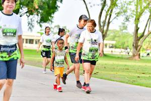 BIB: 
                            <button type="button" onclick="openModal(3721412)" class="btn btn-primary btn-sm float-right btn-popup" data-toggle="modal" data-target=".modal-high-quality">
                        <i class="fas fa-shopping-cart"></i> Add to Cart
                    </button>
                                            <button type="button" onclick="isThisMe(3721412, true)" class="btn btn-success btn-sm float-right btn-popup btn-isme hidden" data-toggle="tooltip" data-placement="bottom" title="นี่คือรูปของคุณใช่ไหม คลิกที่นี่เพื่อเอาเข้าอัลบั้ม">
                        <i class="fas fa-plus"></i> Add to album
                    </button>
                    <button type="button" onclick="isThisMe(3721412, false)" class="btn btn-warning btn-sm float-right btn-popup btn-isnotme hidden">
                        <i class="fas fa-ban"></i> Remove from album
                    </button>