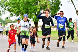 BIB: 
                            <button type="button" onclick="openModal(3720799)" class="btn btn-primary btn-sm float-right btn-popup" data-toggle="modal" data-target=".modal-high-quality">
                        <i class="fas fa-shopping-cart"></i> Add to Cart
                    </button>
                                            <button type="button" onclick="isThisMe(3720799, true)" class="btn btn-success btn-sm float-right btn-popup btn-isme hidden" data-toggle="tooltip" data-placement="bottom" title="นี่คือรูปของคุณใช่ไหม คลิกที่นี่เพื่อเอาเข้าอัลบั้ม">
                        <i class="fas fa-plus"></i> Add to album
                    </button>
                    <button type="button" onclick="isThisMe(3720799, false)" class="btn btn-warning btn-sm float-right btn-popup btn-isnotme hidden">
                        <i class="fas fa-ban"></i> Remove from album
                    </button>