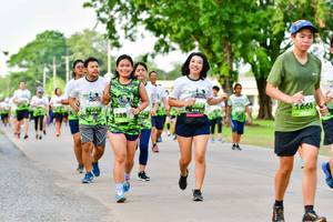 BIB: 
                            <button type="button" onclick="openModal(3719592)" class="btn btn-primary btn-sm float-right btn-popup" data-toggle="modal" data-target=".modal-high-quality">
                        <i class="fas fa-shopping-cart"></i> Add to Cart
                    </button>
                                            <button type="button" onclick="isThisMe(3719592, true)" class="btn btn-success btn-sm float-right btn-popup btn-isme hidden" data-toggle="tooltip" data-placement="bottom" title="นี่คือรูปของคุณใช่ไหม คลิกที่นี่เพื่อเอาเข้าอัลบั้ม">
                        <i class="fas fa-plus"></i> Add to album
                    </button>
                    <button type="button" onclick="isThisMe(3719592, false)" class="btn btn-warning btn-sm float-right btn-popup btn-isnotme hidden">
                        <i class="fas fa-ban"></i> Remove from album
                    </button>