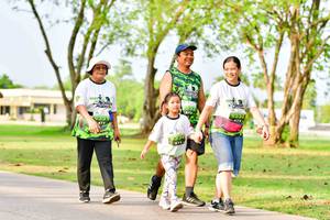 BIB: 
                            <button type="button" onclick="openModal(3722181)" class="btn btn-primary btn-sm float-right btn-popup" data-toggle="modal" data-target=".modal-high-quality">
                        <i class="fas fa-shopping-cart"></i> Add to Cart
                    </button>
                                            <button type="button" onclick="isThisMe(3722181, true)" class="btn btn-success btn-sm float-right btn-popup btn-isme hidden" data-toggle="tooltip" data-placement="bottom" title="นี่คือรูปของคุณใช่ไหม คลิกที่นี่เพื่อเอาเข้าอัลบั้ม">
                        <i class="fas fa-plus"></i> Add to album
                    </button>
                    <button type="button" onclick="isThisMe(3722181, false)" class="btn btn-warning btn-sm float-right btn-popup btn-isnotme hidden">
                        <i class="fas fa-ban"></i> Remove from album
                    </button>