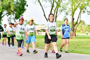 BIB: 
                            <button type="button" onclick="openModal(3720847)" class="btn btn-primary btn-sm float-right btn-popup" data-toggle="modal" data-target=".modal-high-quality">
                        <i class="fas fa-shopping-cart"></i> Add to Cart
                    </button>
                                            <button type="button" onclick="isThisMe(3720847, true)" class="btn btn-success btn-sm float-right btn-popup btn-isme hidden" data-toggle="tooltip" data-placement="bottom" title="นี่คือรูปของคุณใช่ไหม คลิกที่นี่เพื่อเอาเข้าอัลบั้ม">
                        <i class="fas fa-plus"></i> Add to album
                    </button>
                    <button type="button" onclick="isThisMe(3720847, false)" class="btn btn-warning btn-sm float-right btn-popup btn-isnotme hidden">
                        <i class="fas fa-ban"></i> Remove from album
                    </button>