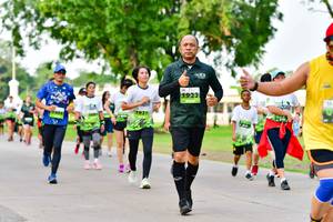 BIB: 1923
                            <button type="button" onclick="openModal(3719951)" class="btn btn-primary btn-sm float-right btn-popup" data-toggle="modal" data-target=".modal-high-quality">
                        <i class="fas fa-shopping-cart"></i> Add to Cart
                    </button>
                                            <button type="button" onclick="isThisMe(3719951, true)" class="btn btn-success btn-sm float-right btn-popup btn-isme hidden" data-toggle="tooltip" data-placement="bottom" title="นี่คือรูปของคุณใช่ไหม คลิกที่นี่เพื่อเอาเข้าอัลบั้ม">
                        <i class="fas fa-plus"></i> Add to album
                    </button>
                    <button type="button" onclick="isThisMe(3719951, false)" class="btn btn-warning btn-sm float-right btn-popup btn-isnotme hidden">
                        <i class="fas fa-ban"></i> Remove from album
                    </button>