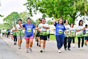 BIB: 2580, 2557
                            <button type="button" onclick="openModal(3720915)" class="btn btn-primary btn-sm float-right btn-popup" data-toggle="modal" data-target=".modal-high-quality">
                        <i class="fas fa-shopping-cart"></i> Add to Cart
                    </button>
                                            <button type="button" onclick="isThisMe(3720915, true)" class="btn btn-success btn-sm float-right btn-popup btn-isme hidden" data-toggle="tooltip" data-placement="bottom" title="นี่คือรูปของคุณใช่ไหม คลิกที่นี่เพื่อเอาเข้าอัลบั้ม">
                        <i class="fas fa-plus"></i> Add to album
                    </button>
                    <button type="button" onclick="isThisMe(3720915, false)" class="btn btn-warning btn-sm float-right btn-popup btn-isnotme hidden">
                        <i class="fas fa-ban"></i> Remove from album
                    </button>