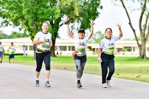 BIB: 
                            <button type="button" onclick="openModal(3721832)" class="btn btn-primary btn-sm float-right btn-popup" data-toggle="modal" data-target=".modal-high-quality">
                        <i class="fas fa-shopping-cart"></i> Add to Cart
                    </button>
                                            <button type="button" onclick="isThisMe(3721832, true)" class="btn btn-success btn-sm float-right btn-popup btn-isme hidden" data-toggle="tooltip" data-placement="bottom" title="นี่คือรูปของคุณใช่ไหม คลิกที่นี่เพื่อเอาเข้าอัลบั้ม">
                        <i class="fas fa-plus"></i> Add to album
                    </button>
                    <button type="button" onclick="isThisMe(3721832, false)" class="btn btn-warning btn-sm float-right btn-popup btn-isnotme hidden">
                        <i class="fas fa-ban"></i> Remove from album
                    </button>