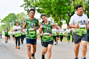 BIB: 2420, 2235, 2236
                            <button type="button" onclick="openModal(3720248)" class="btn btn-primary btn-sm float-right btn-popup" data-toggle="modal" data-target=".modal-high-quality">
                        <i class="fas fa-shopping-cart"></i> Add to Cart
                    </button>
                                            <button type="button" onclick="isThisMe(3720248, true)" class="btn btn-success btn-sm float-right btn-popup btn-isme hidden" data-toggle="tooltip" data-placement="bottom" title="นี่คือรูปของคุณใช่ไหม คลิกที่นี่เพื่อเอาเข้าอัลบั้ม">
                        <i class="fas fa-plus"></i> Add to album
                    </button>
                    <button type="button" onclick="isThisMe(3720248, false)" class="btn btn-warning btn-sm float-right btn-popup btn-isnotme hidden">
                        <i class="fas fa-ban"></i> Remove from album
                    </button>